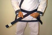 tiebelt3.jpg (4147
bytes)